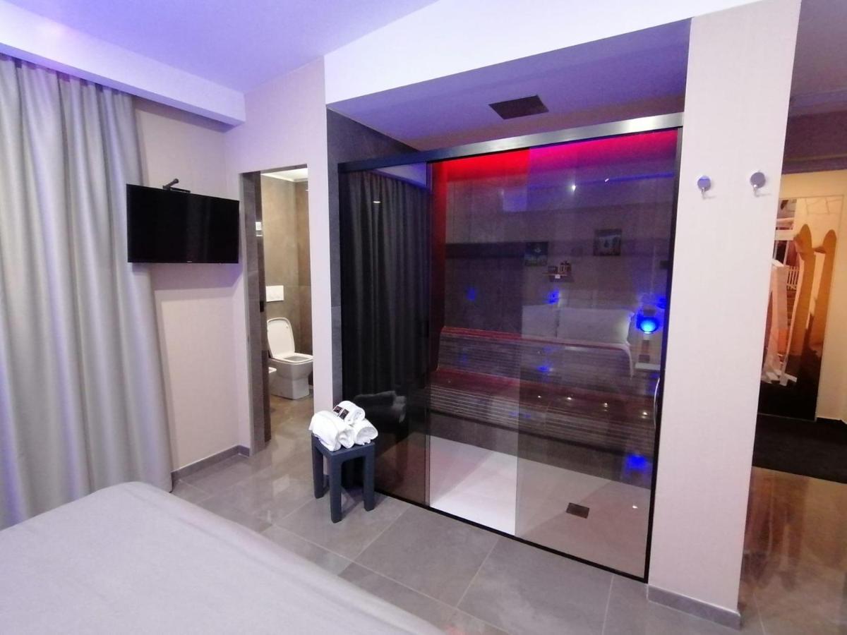 נולה Hotel Xbusiness מראה חיצוני תמונה